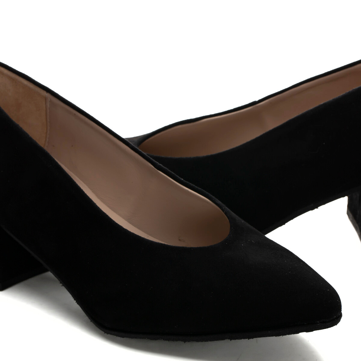 ELARA - Black