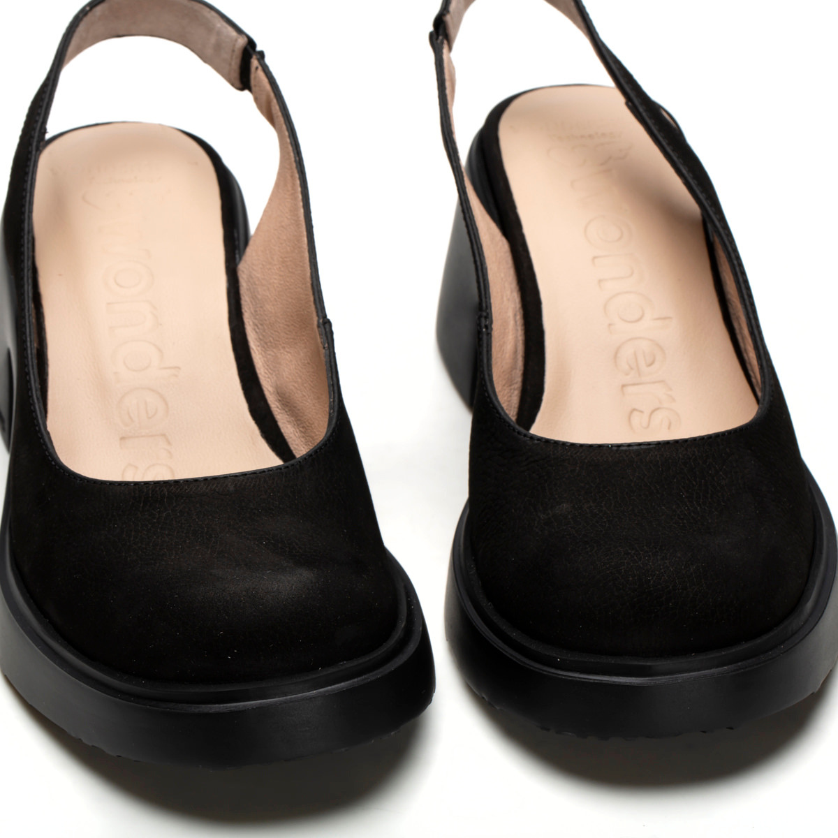 EVEREST - Black