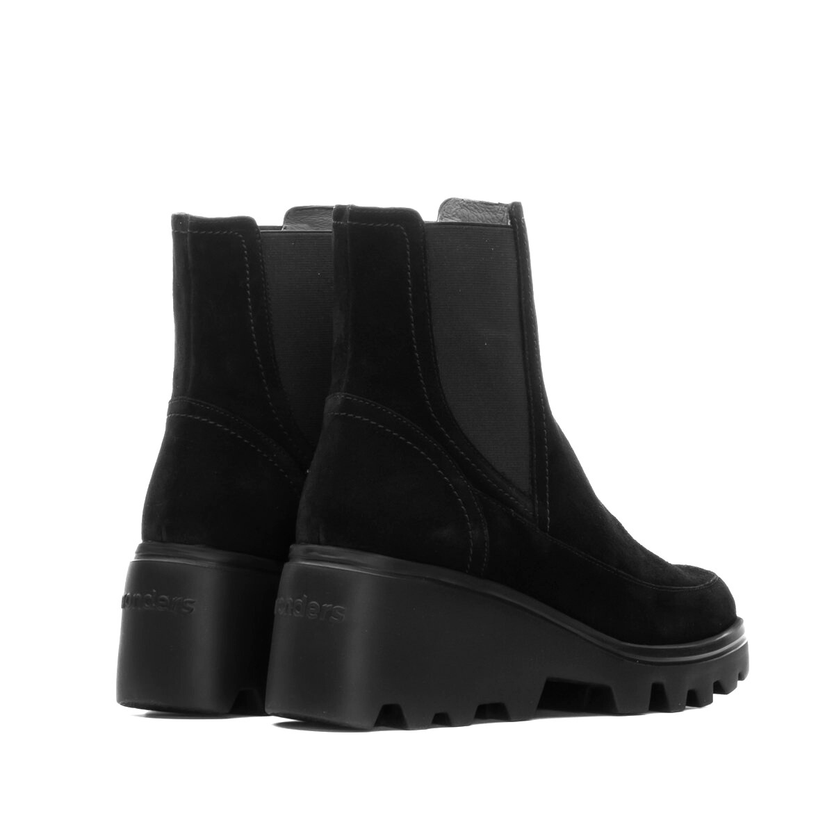 GRETCHEN - Black Suede