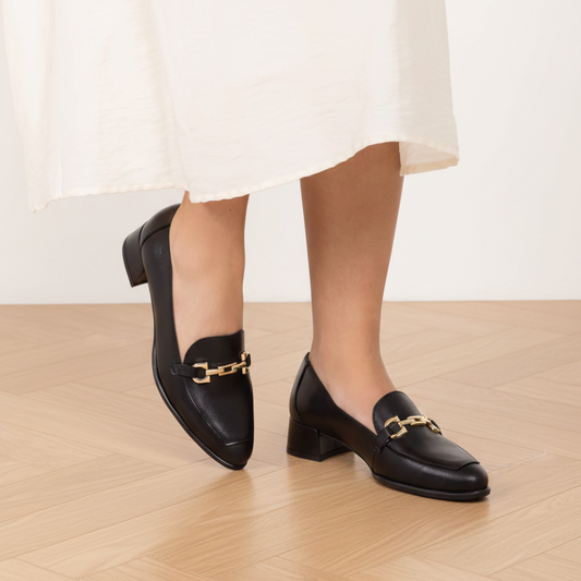 CASTA - Black