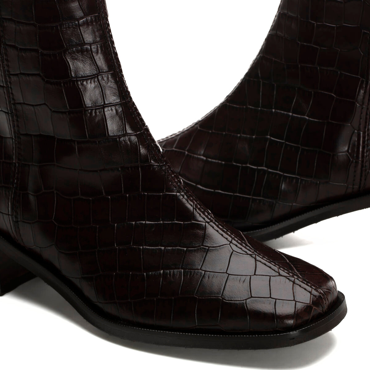 DESTINO - Chocolate Croc