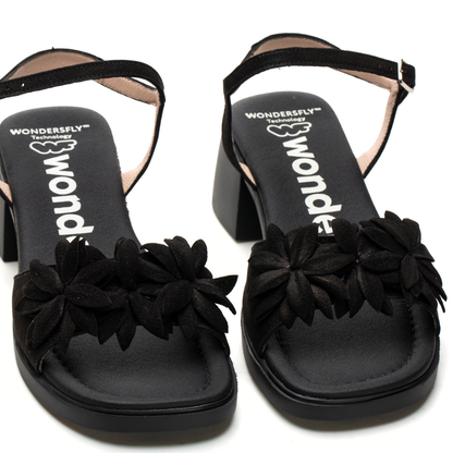 DASH - Black