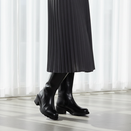 DELIA - Black