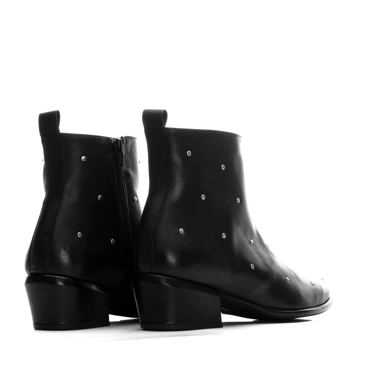 DIORA - Black