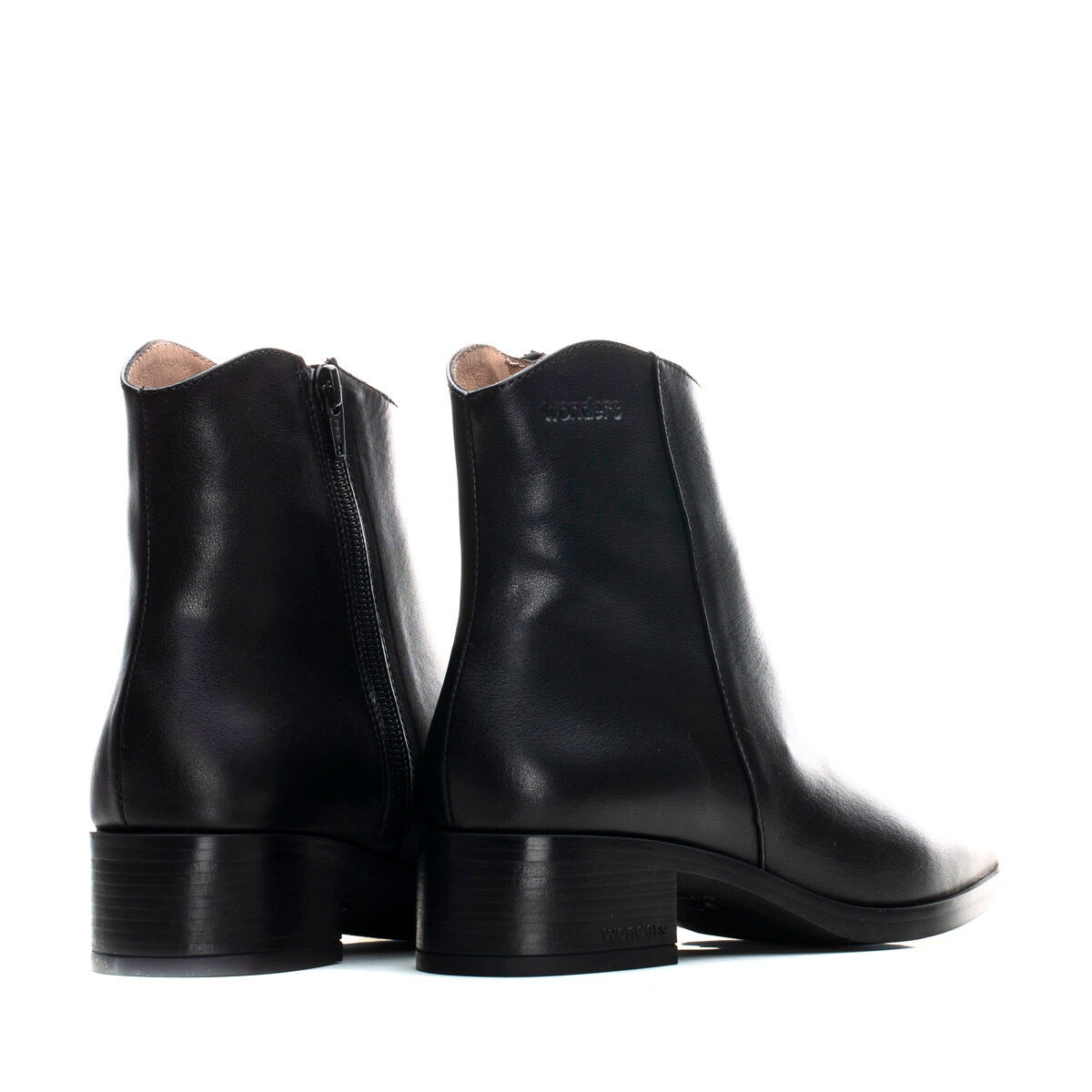 DUVAL - Black