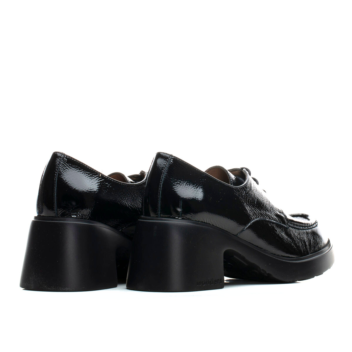 ESTELLE - Black